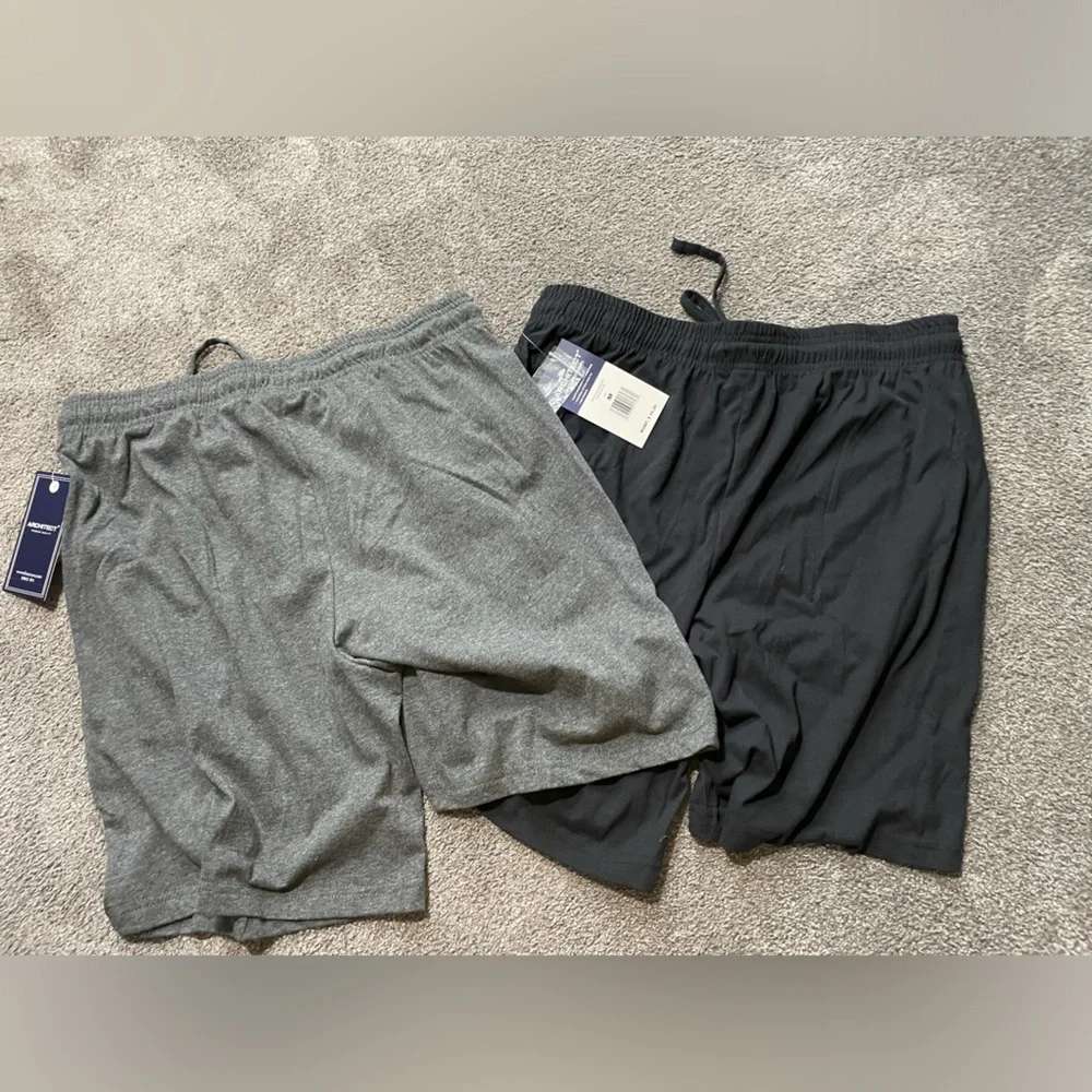 Pair of men’s medium sleep shorts - Picture 2 of 6